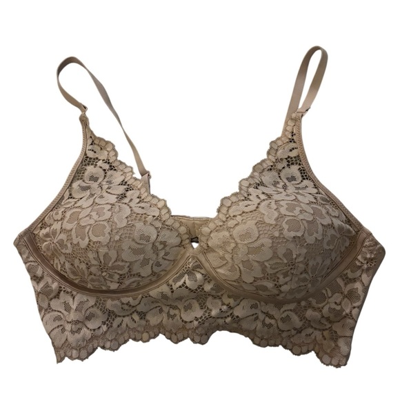 Lace Bralette in Cream (061) - Picture 1 of 3
